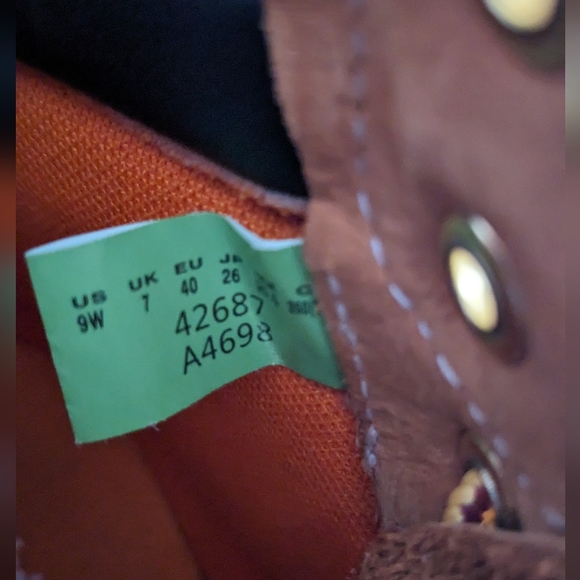 Timberland Boots - Picture 3 of 3